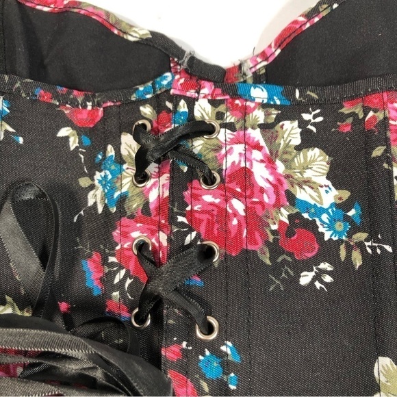 Alivia Simone Plus Size Corset Top, Size 4X - Picture 5 of 10